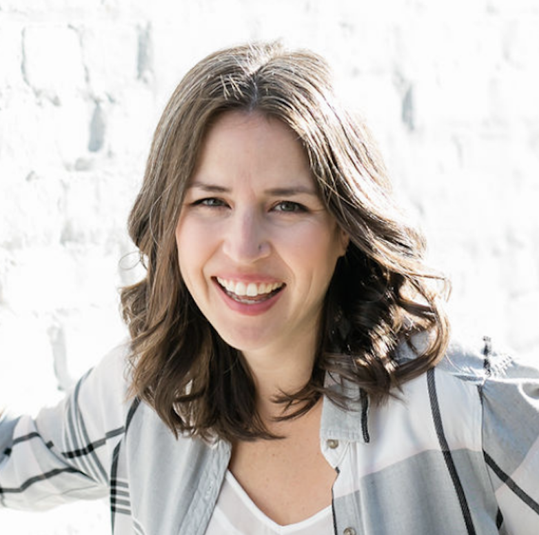 Carly Adams Headshot